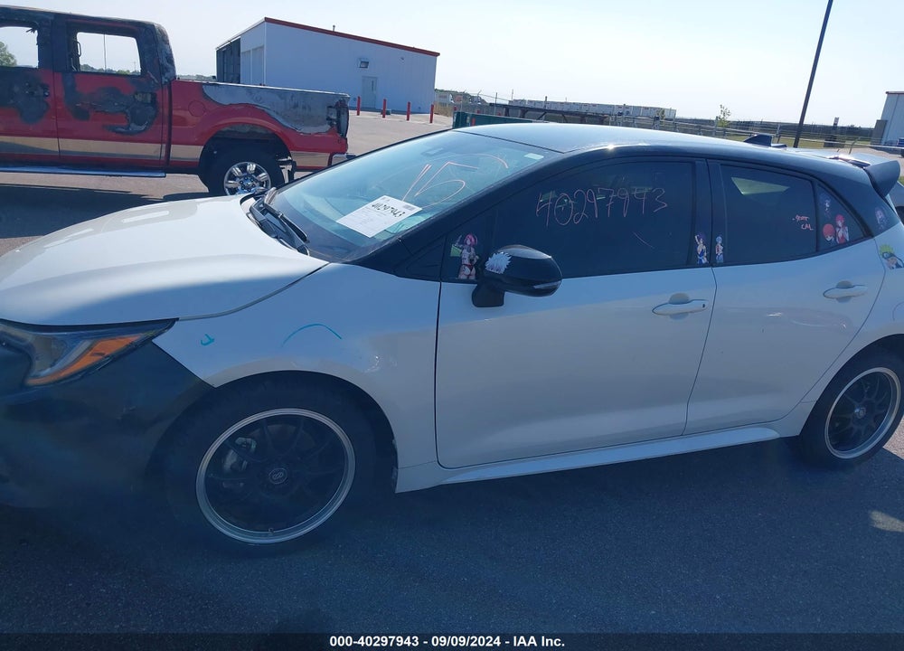 2020 TOYOTA COROLLA SE VIN: JTND4RBE7L3093519
