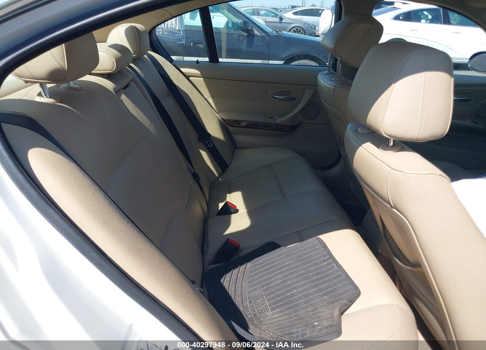 2006 BMW 330I VIN: WBAVB335X6KS37226