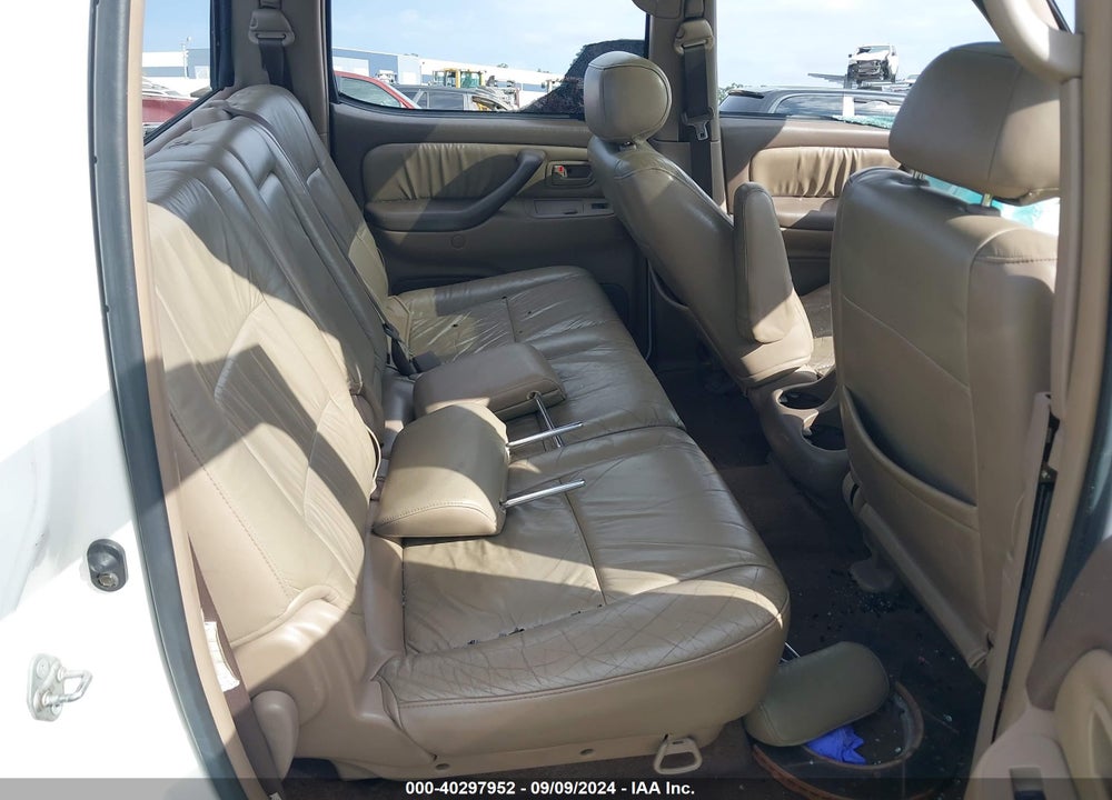 2004 TOYOTA TUNDRA LIMITED V8 VIN: 5TBET38194S458448