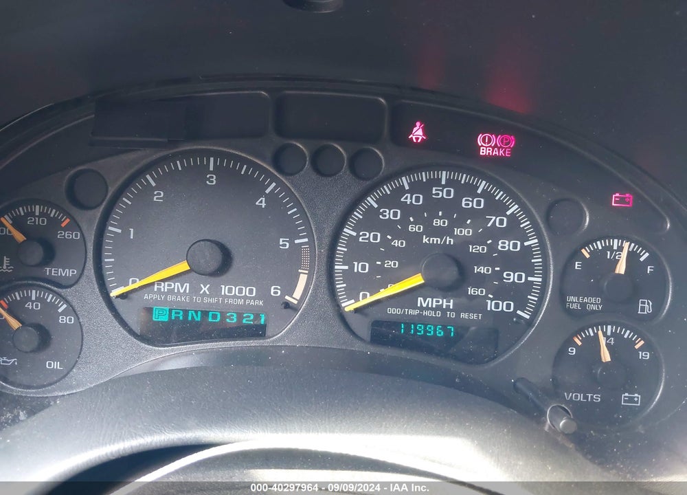 1999 CHEVROLET BLAZER VIN: 1GNCT18W6XK200602