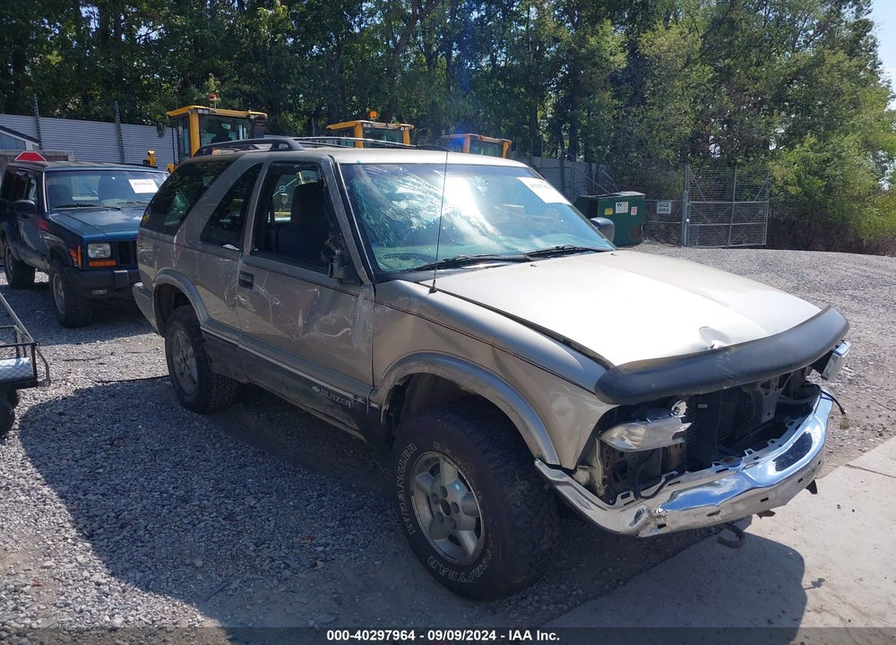 1999 CHEVROLET BLAZER VIN: 1GNCT18W6XK200602