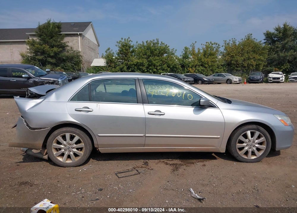 2007 HONDA ACCORD 3.0 EX VIN: 1HGCM66547A053359