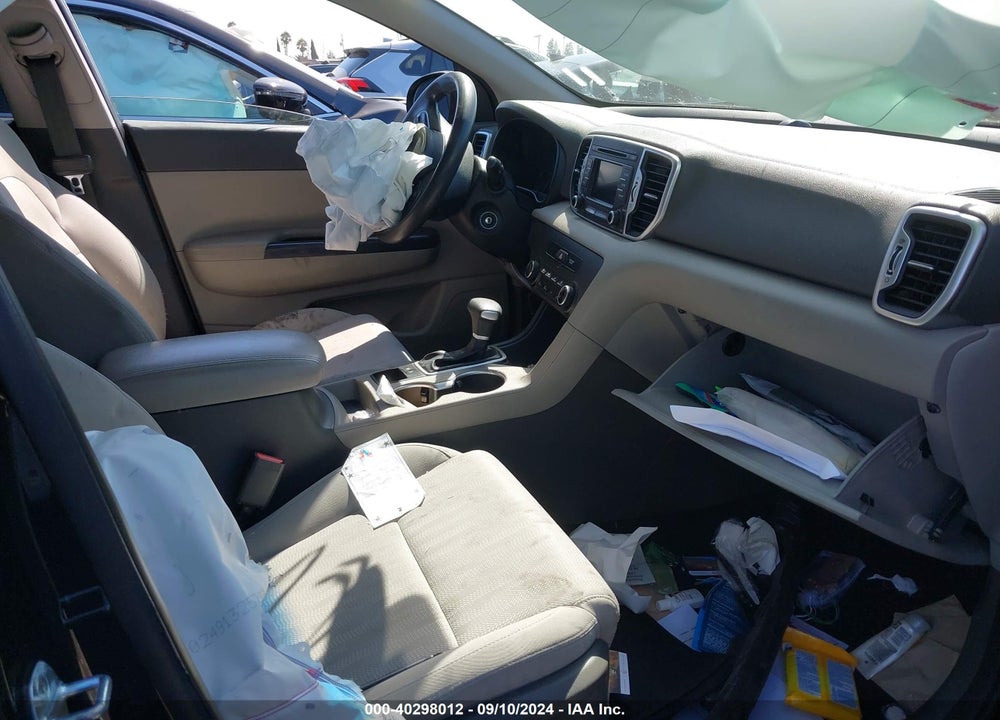 2017 KIA SPORTAGE LX VIN: KNDPM3ACXH7218981