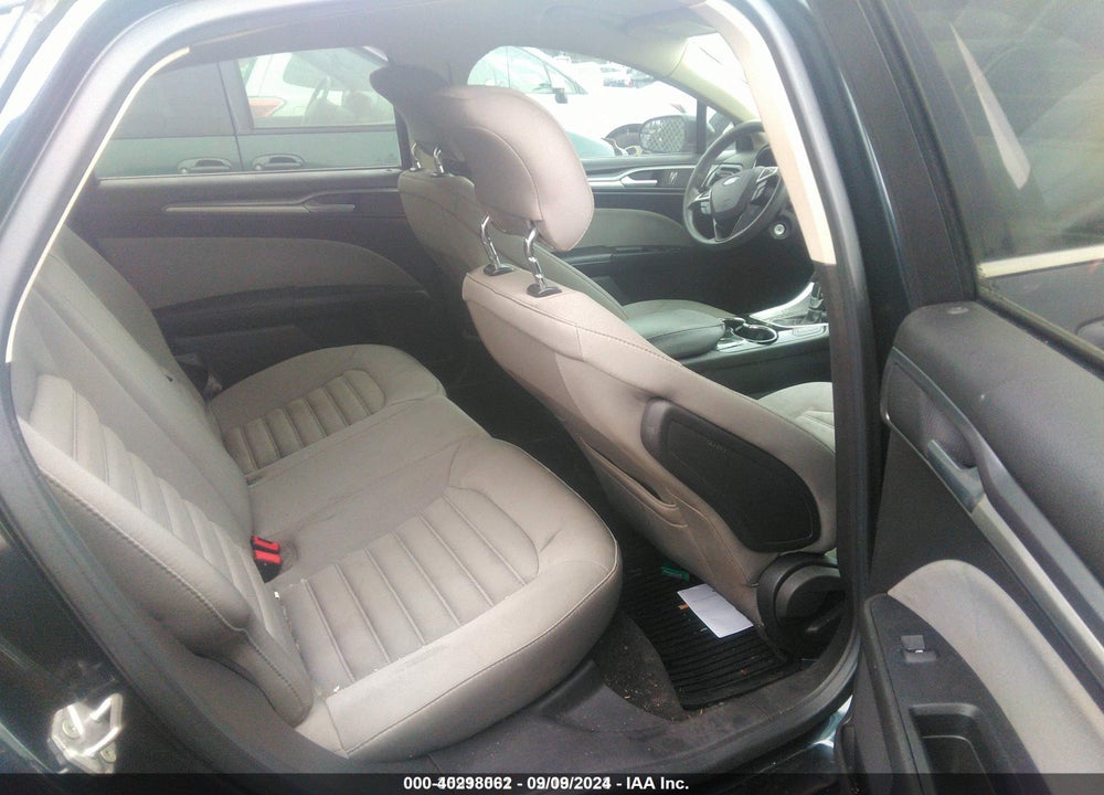 2014 FORD FUSION VIN: 3FA6P0G76ER293490