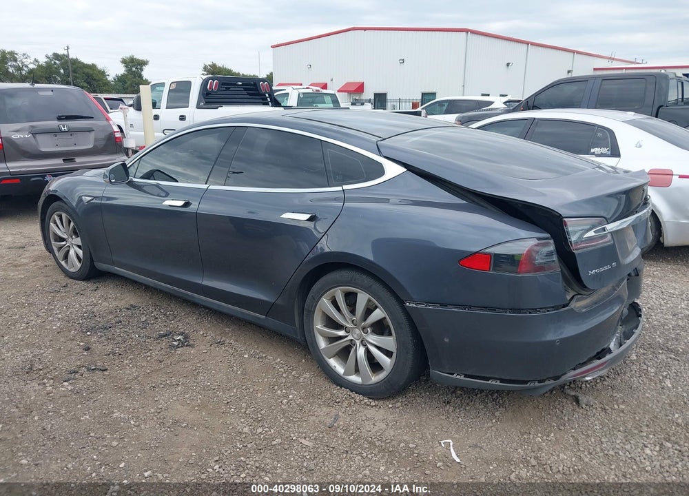 2014 TESLA MODEL S P85 VIN: 5YJSA1H18EFP62509
