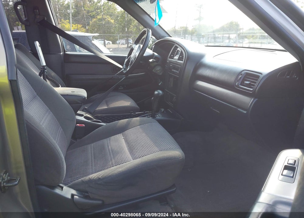 2004 NISSAN PATHFINDER SE VIN: JN8DR09Y34W914122