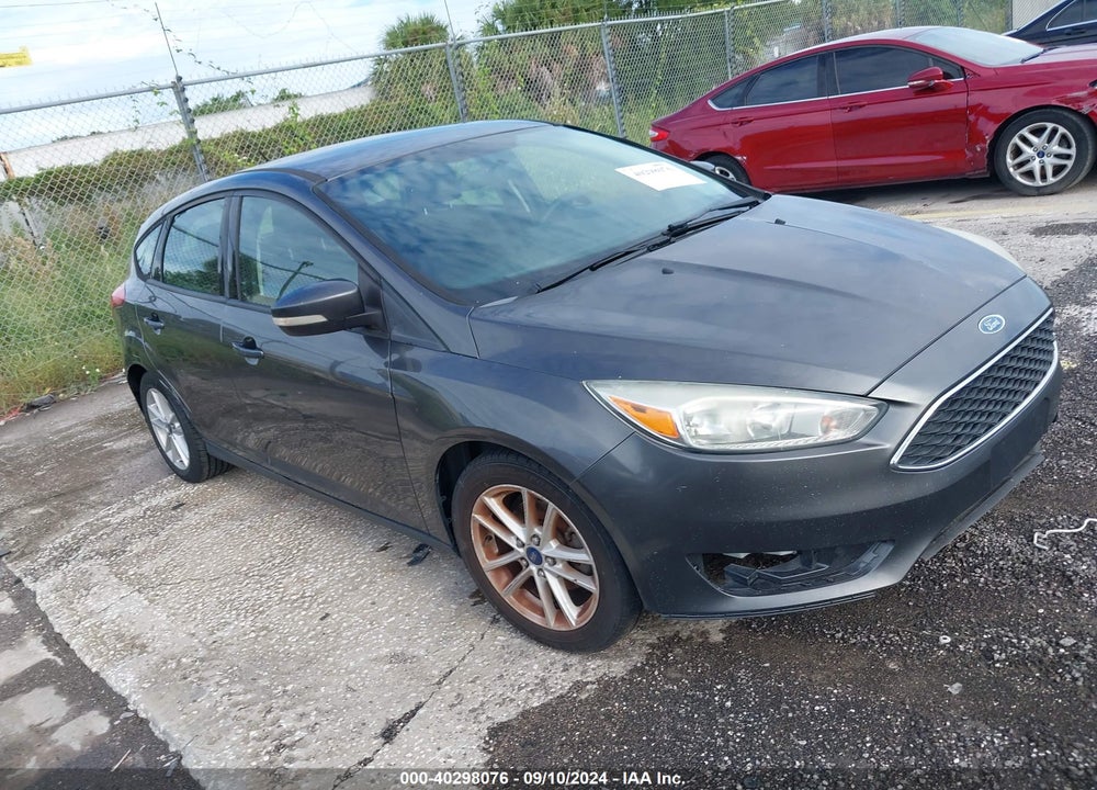 2015 FORD FOCUS SE VIN: 1FADP3K25FL215285