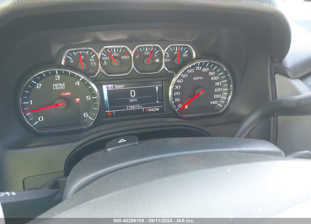 2015 CHEVROLET SUBURBAN 1500 LT VIN: 1GNSCJKC7FR277723