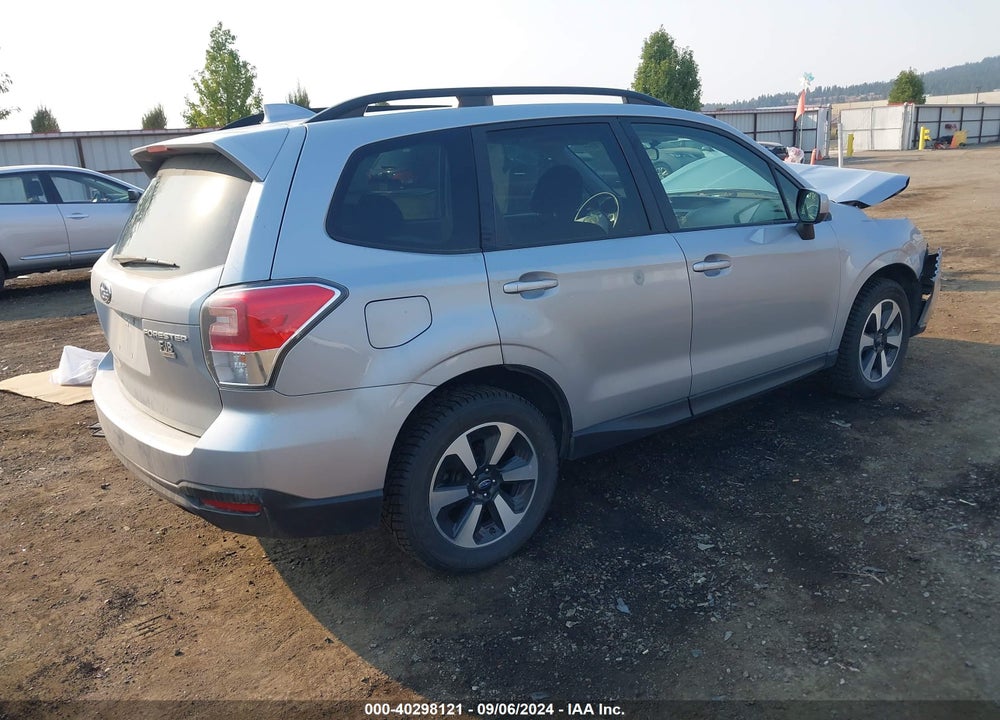 2018 SUBARU FORESTER 2.5I PREMIUM VIN: JF2SJAEC0JH442022