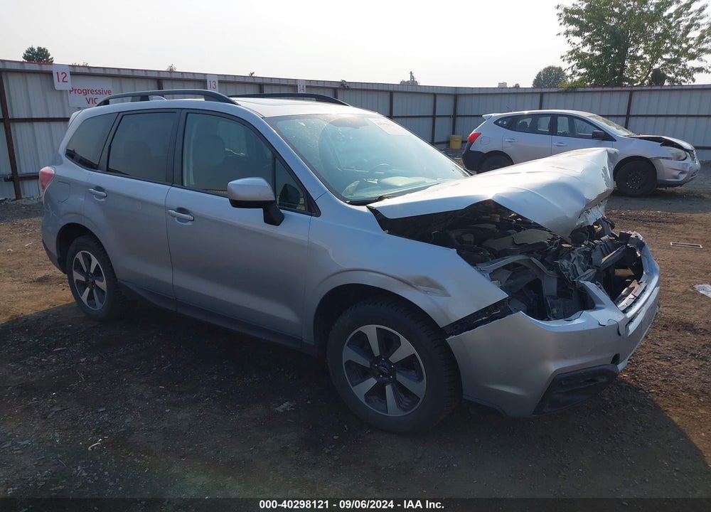 2018 SUBARU FORESTER 2.5I PREMIUM VIN: JF2SJAEC0JH442022
