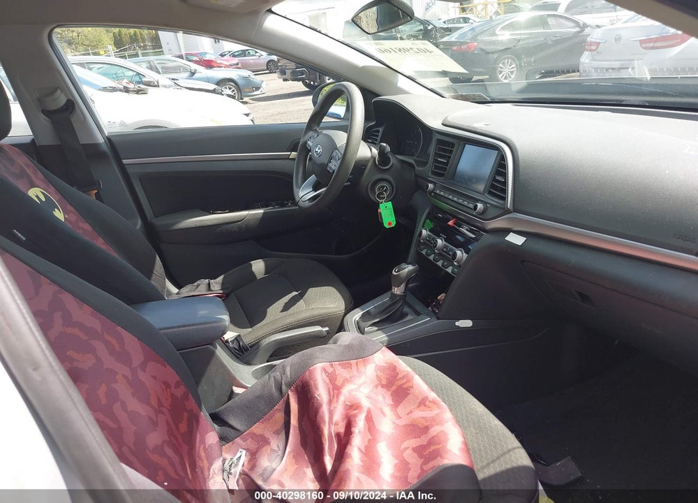 2020 HYUNDAI ELANTRA SEL VIN: 5NPD84LF3LH538183