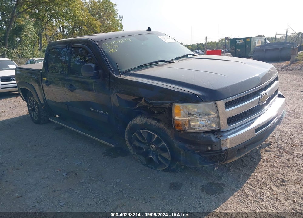 2011 CHEVROLET SILVERADO 1500 LT VIN: 3GCPKSE33BG206628
