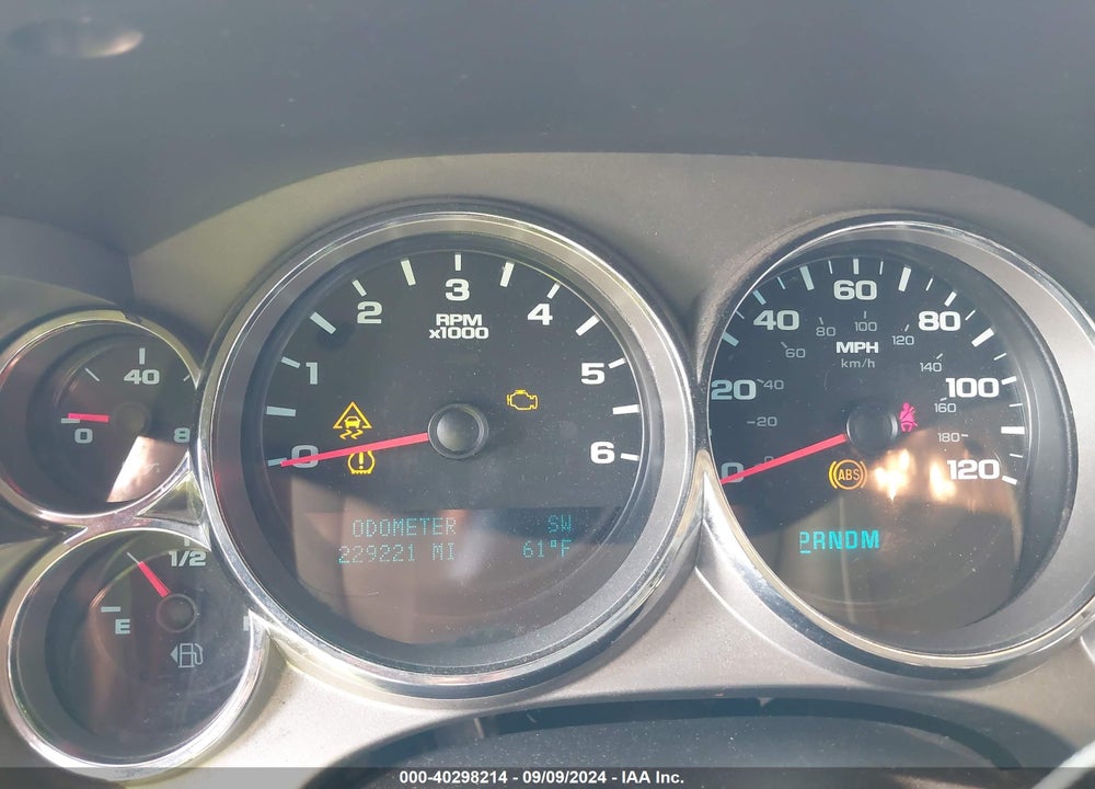 2011 CHEVROLET SILVERADO 1500 LT VIN: 3GCPKSE33BG206628