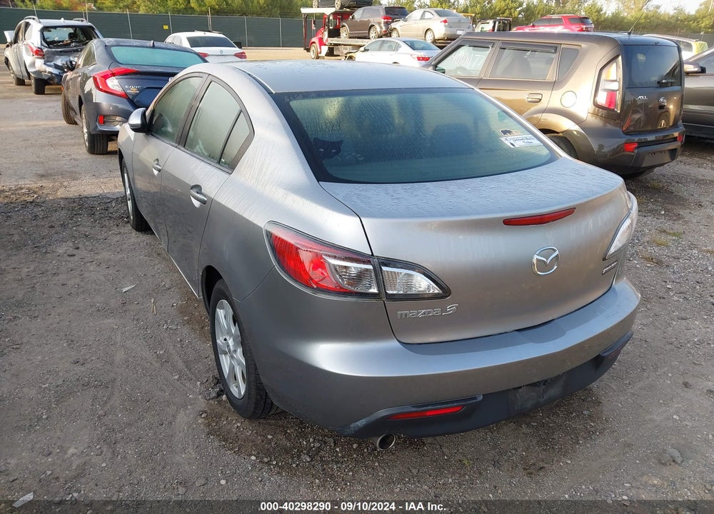 2011 MAZDA 3 I TOURING VIN: JM1BL1VF4B1383358
