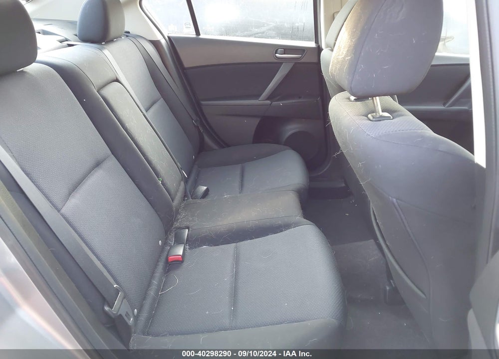 2011 MAZDA 3 I TOURING VIN: JM1BL1VF4B1383358
