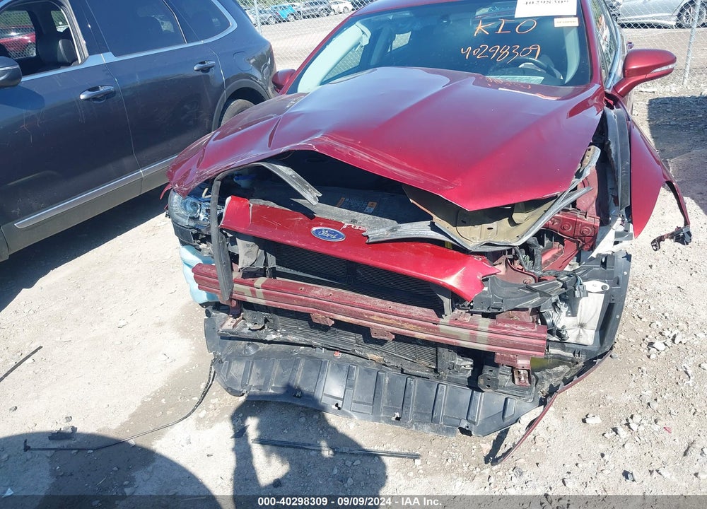 2014 FORD FUSION SE VIN: 3FA6P0HD7ER319339