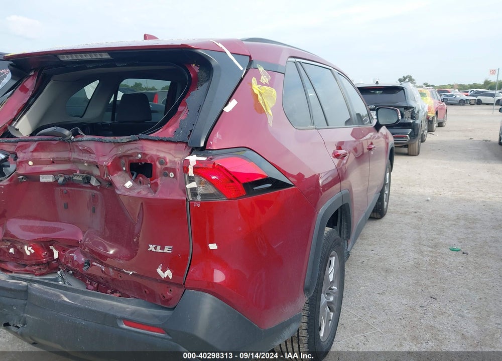 2022 TOYOTA RAV4 XLE VIN: 2T3W1RFV8NW206913