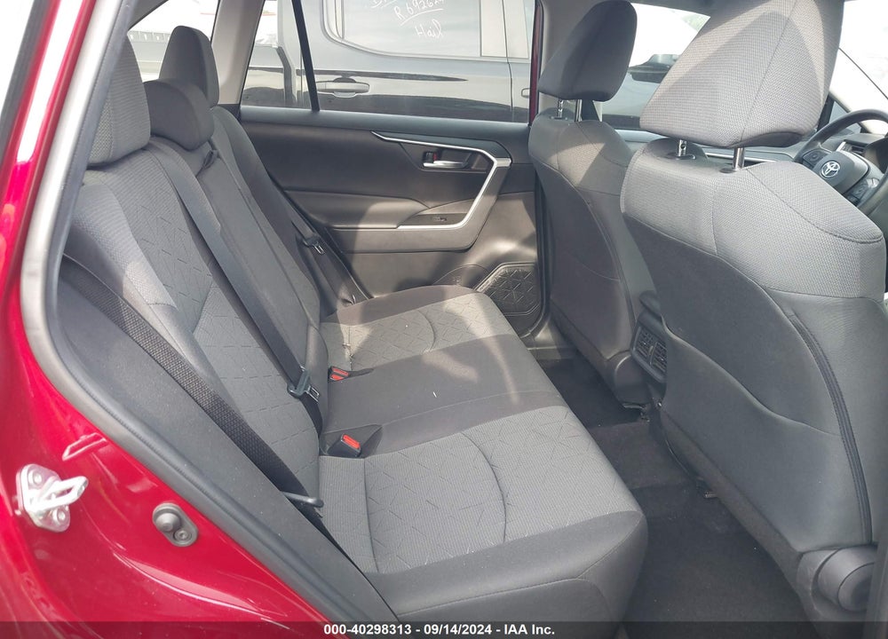 2022 TOYOTA RAV4 XLE VIN: 2T3W1RFV8NW206913