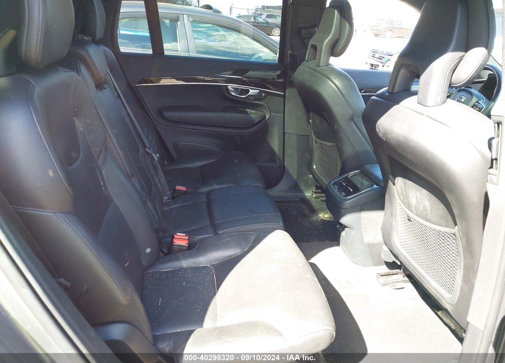 2018 VOLVO XC90 T6 MOMENTUM VIN: YV4A22PK8J1359736
