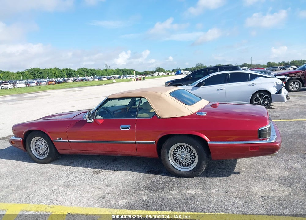 1994 JAGUAR XJS VIN: SAJNX4742RC188342