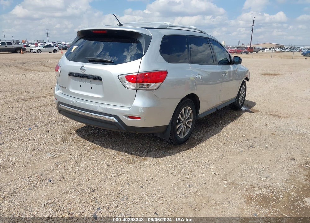 2015 NISSAN PATHFINDER S VIN: 5N1AR2MN3FC692625