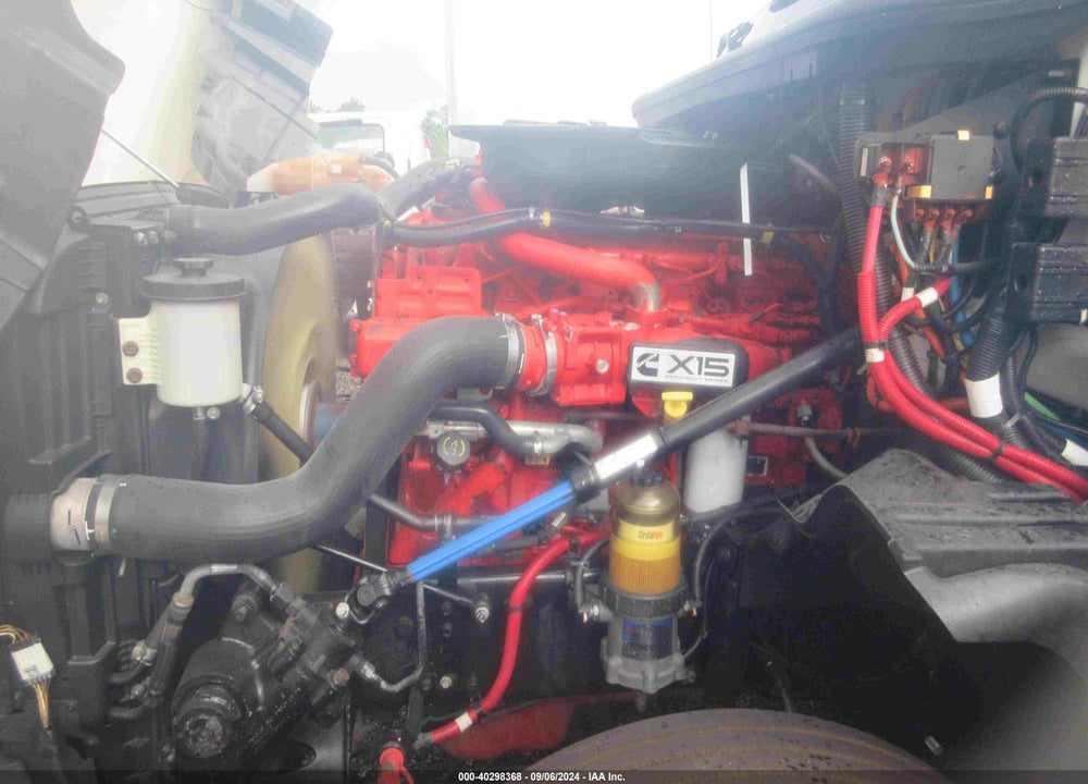 2019 INTERNATIONAL LT625 VIN: 3HSDZAPR1KN396586