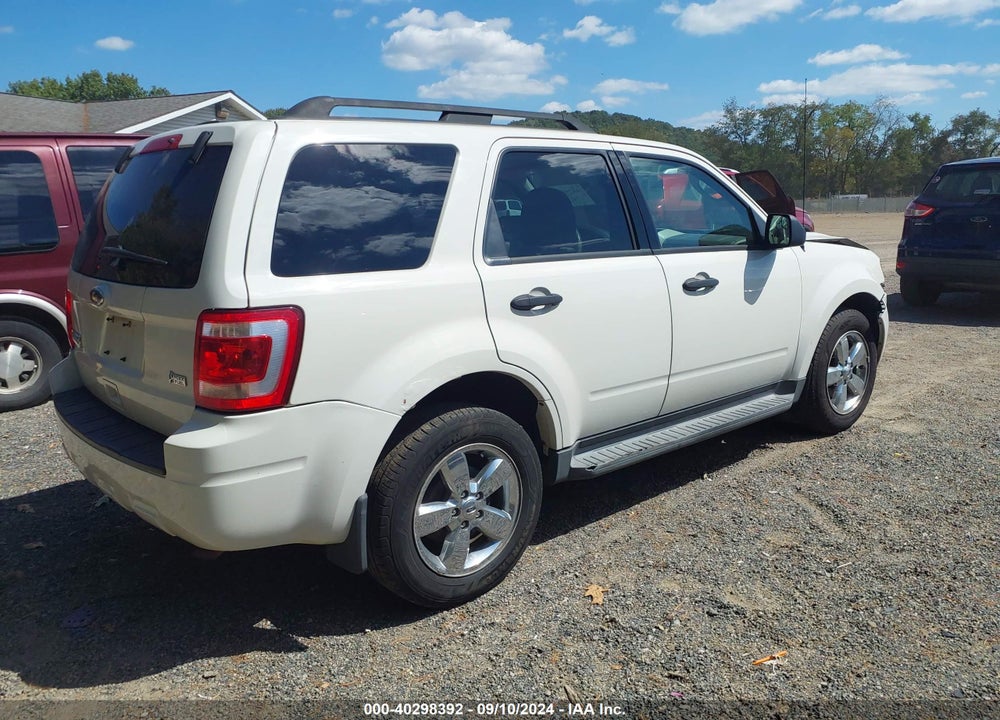 2011 FORD ESCAPE XLT VIN: 1FMCU9DG9BKA13345