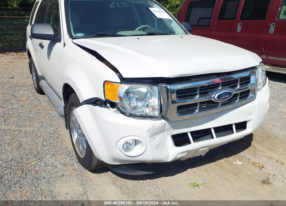 2011 FORD ESCAPE XLT VIN: 1FMCU9DG9BKA13345
