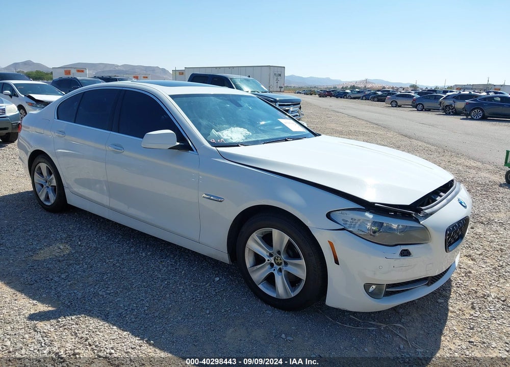 2013 BMW 528I VIN: WBAXG5C57DD235005