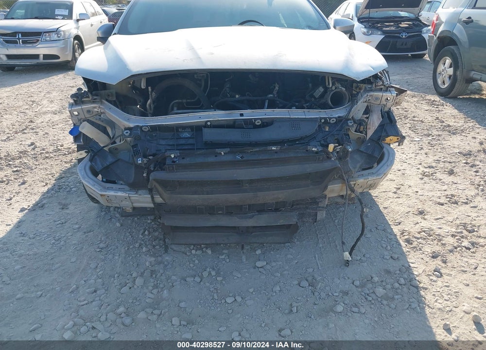 2017 FORD FUSION VIN: 3FA6P0HD7HR175327