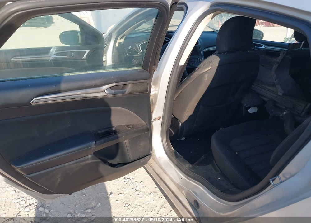 2017 FORD FUSION VIN: 3FA6P0HD7HR175327