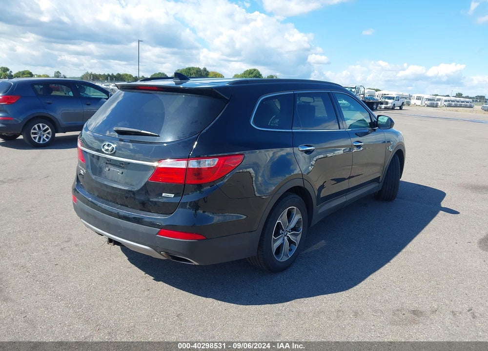 2016 HYUNDAI SANTA FE SE VIN: KM8SMDHF1GU161887