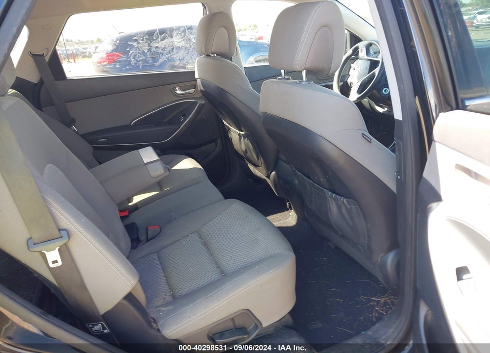 2016 HYUNDAI SANTA FE SE VIN: KM8SMDHF1GU161887