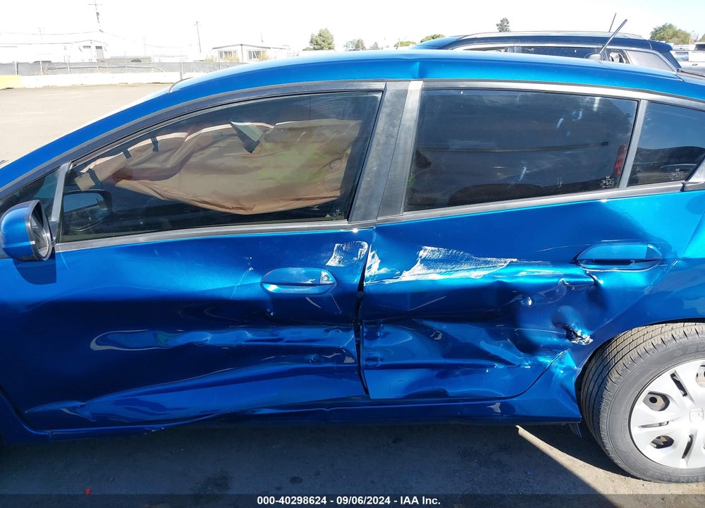 2014 HONDA INSIGHT LX VIN: JHMZE2H56ES003094