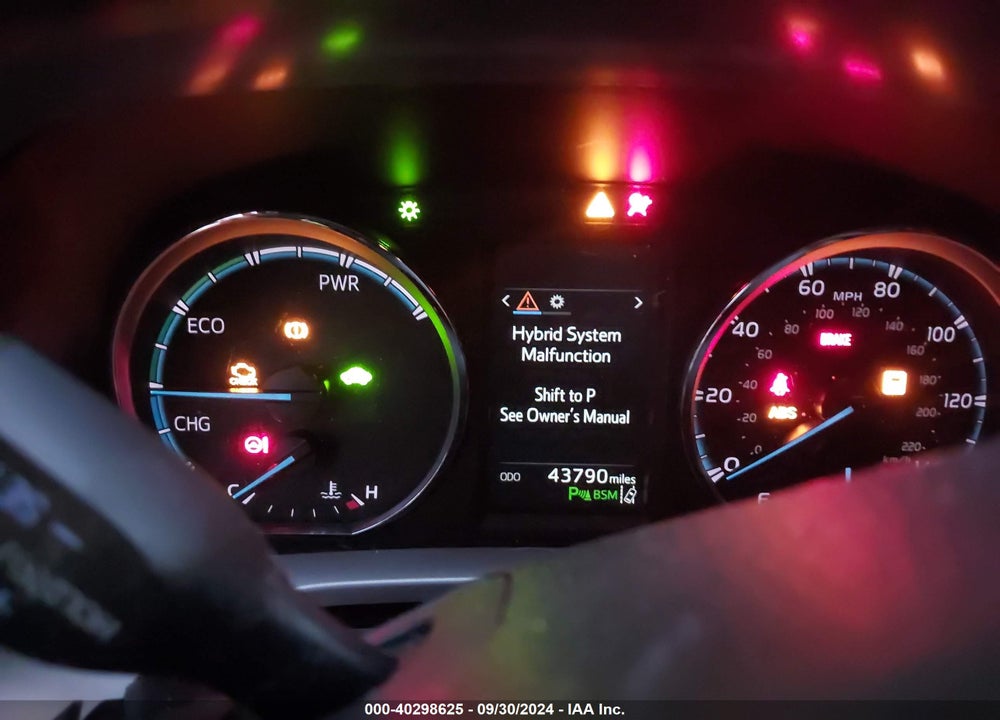 2017 TOYOTA RAV4 HYBRID LIMITED VIN: JTMDJREV3HD079482