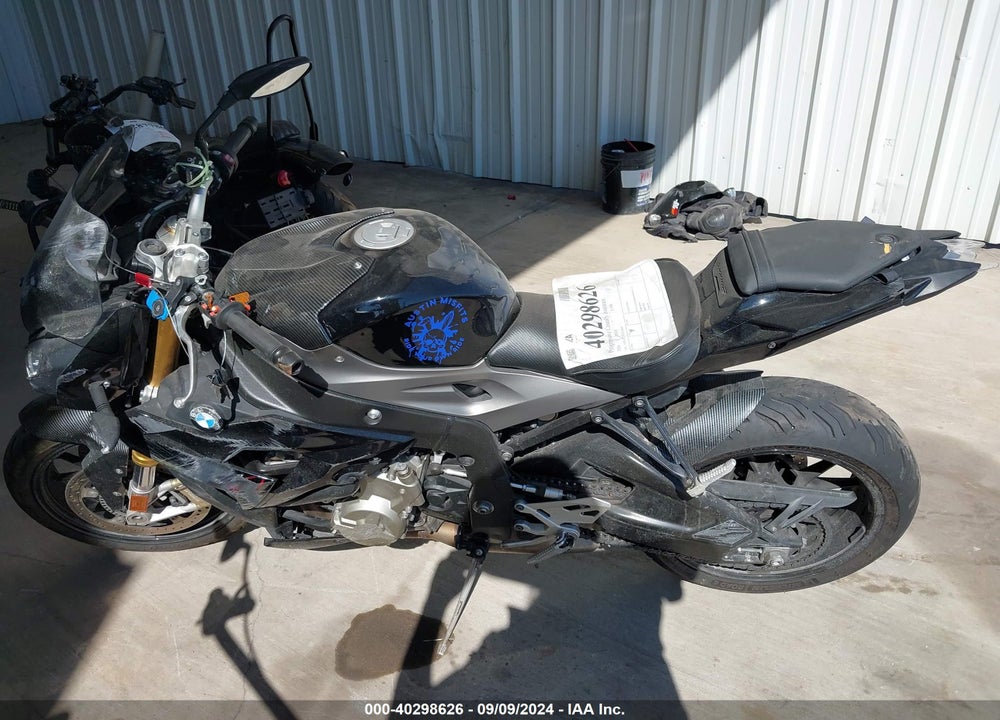 2016 BMW S 1000 R VIN: WB10D1201GZ696491