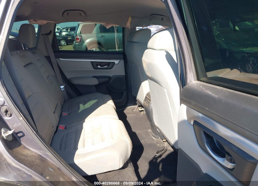 2017 HONDA CR-V LX VIN: 7FARW5H32HE009608
