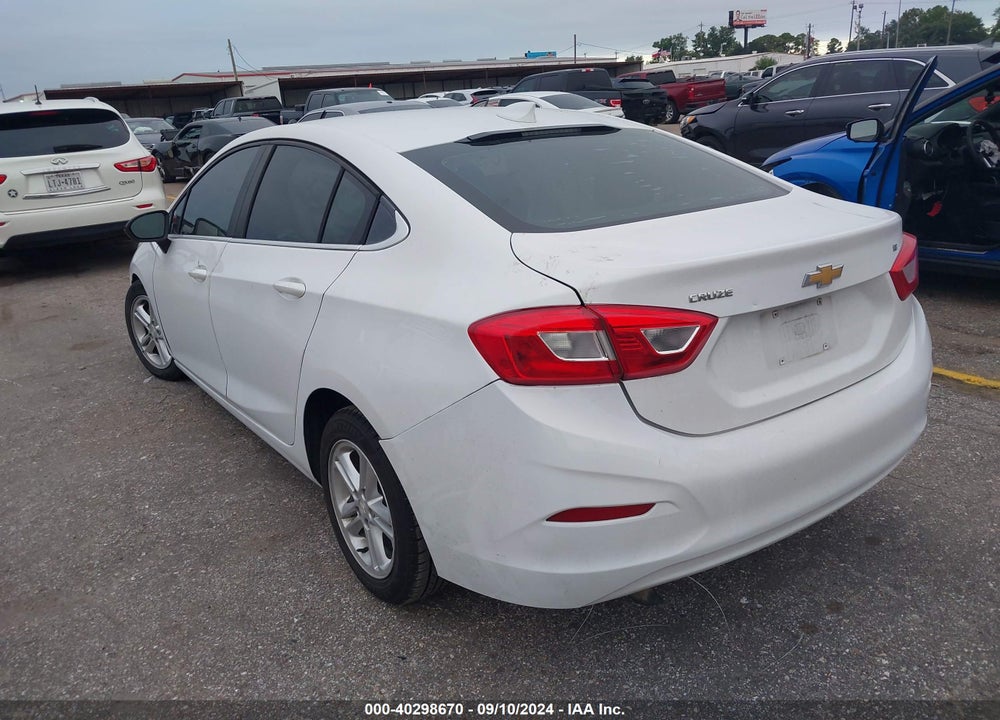 2017 CHEVROLET CRUZE LT AUTO VIN: 1G1BE5SMXH7102506