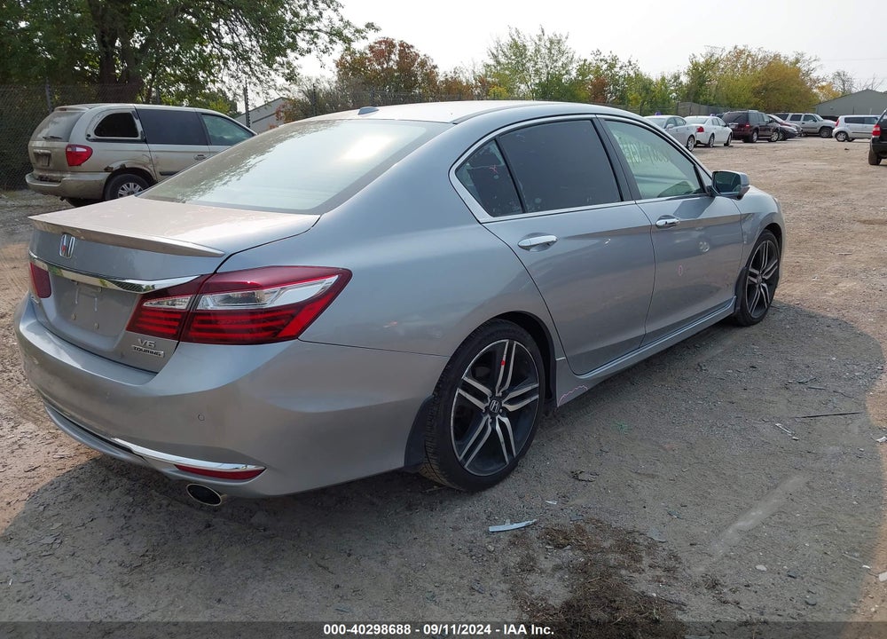 2017 HONDA ACCORD TOURING V6 VIN: 1HGCR3F92HA001054