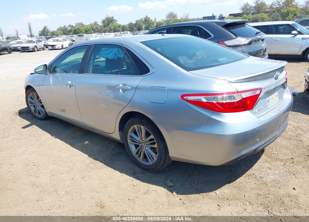 2015 TOYOTA CAMRY SE VIN: 4T1BF1FK5FU081502