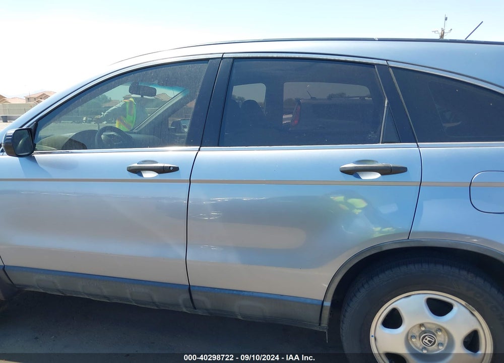 2010 HONDA CR-V LX VIN: JHLRE3H35AC010664