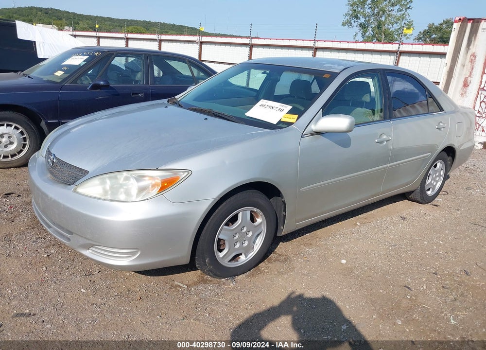 2002 TOYOTA CAMRY LE V6 VIN: 4T1BF32K62U511145