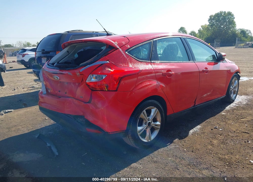 2014 FORD FOCUS SE VIN: 1FADP3K2XEL151775