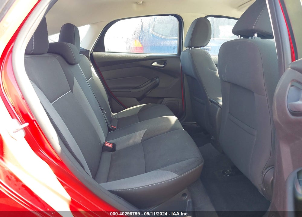 2014 FORD FOCUS SE VIN: 1FADP3K2XEL151775
