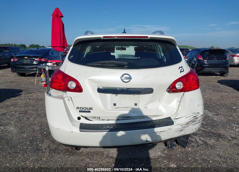 2014 NISSAN ROGUE SELECT S VIN: JN8AS5MT0EW619464