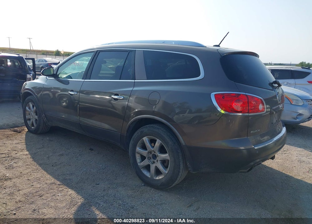 2008 BUICK ENCLAVE CXL VIN: 5GAER237X8J290240