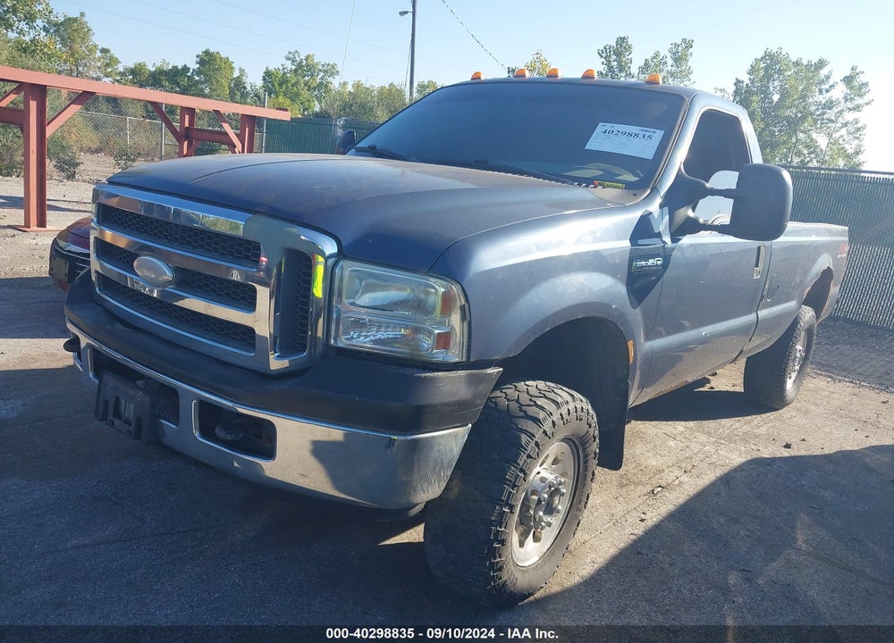 2005 FORD F-250 XL/XLT VIN: 1FTNF21525EB50485