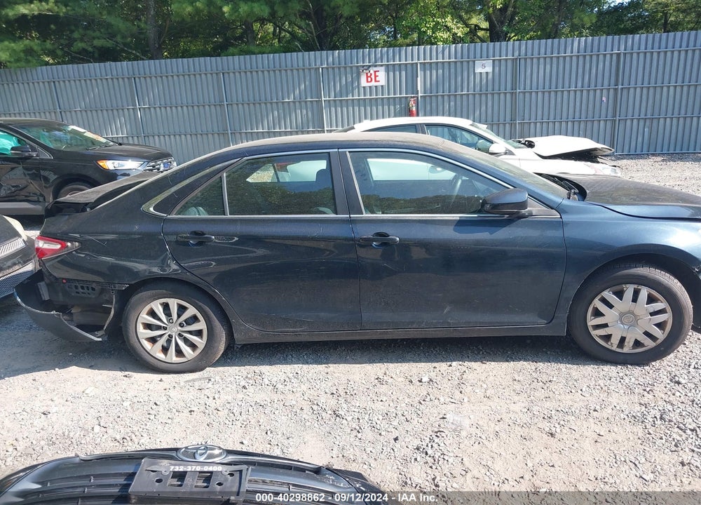 2016 TOYOTA CAMRY LE VIN: 4T4BF1FK5GR553477