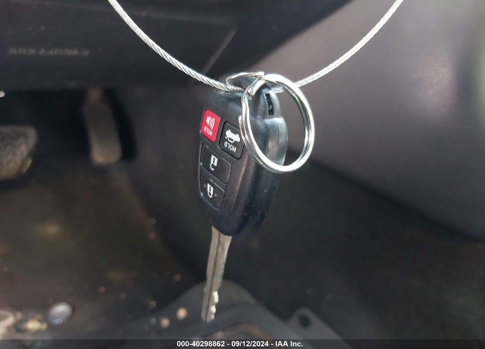 2016 TOYOTA CAMRY LE VIN: 4T4BF1FK5GR553477