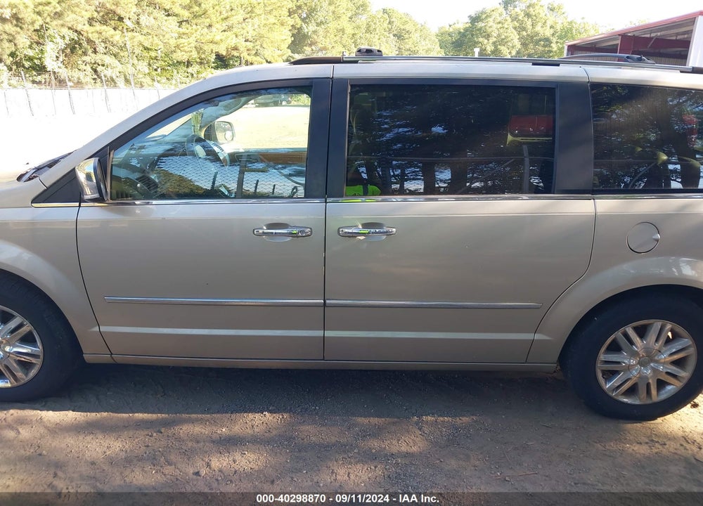 2008 CHRYSLER TOWN & COUNTRY LIMITED VIN: 2A8HR64X98R759694